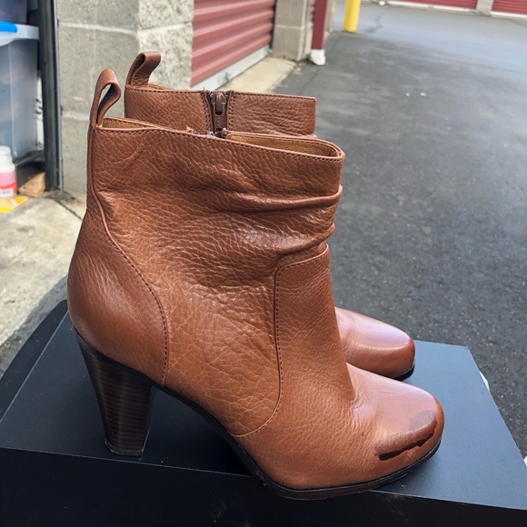 Sofft 1419400 Womens Brown Conac leather Ankle Booties Boots Size 10M - Picture 11 of 11